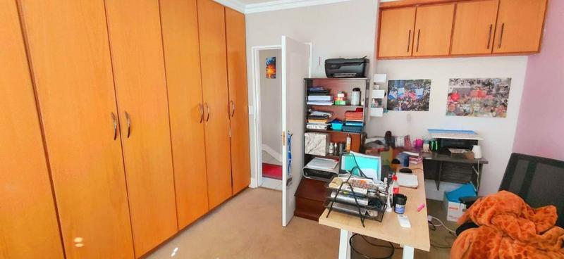 3 Bedroom Property for Sale in Heuwelsig Free State